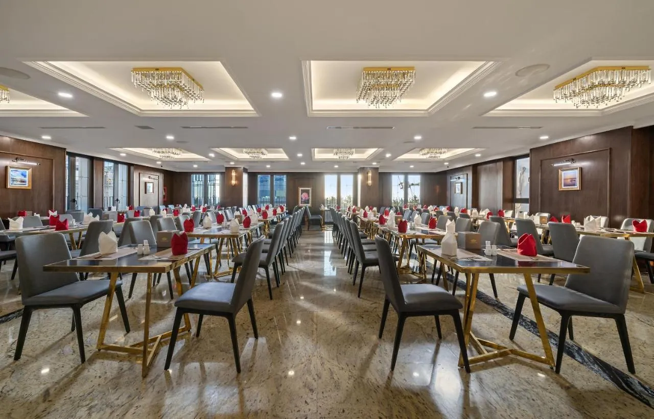 Golden Lotus Luxury Hotel Danang - Complimentary Daily Afternoon Tea Vietnam