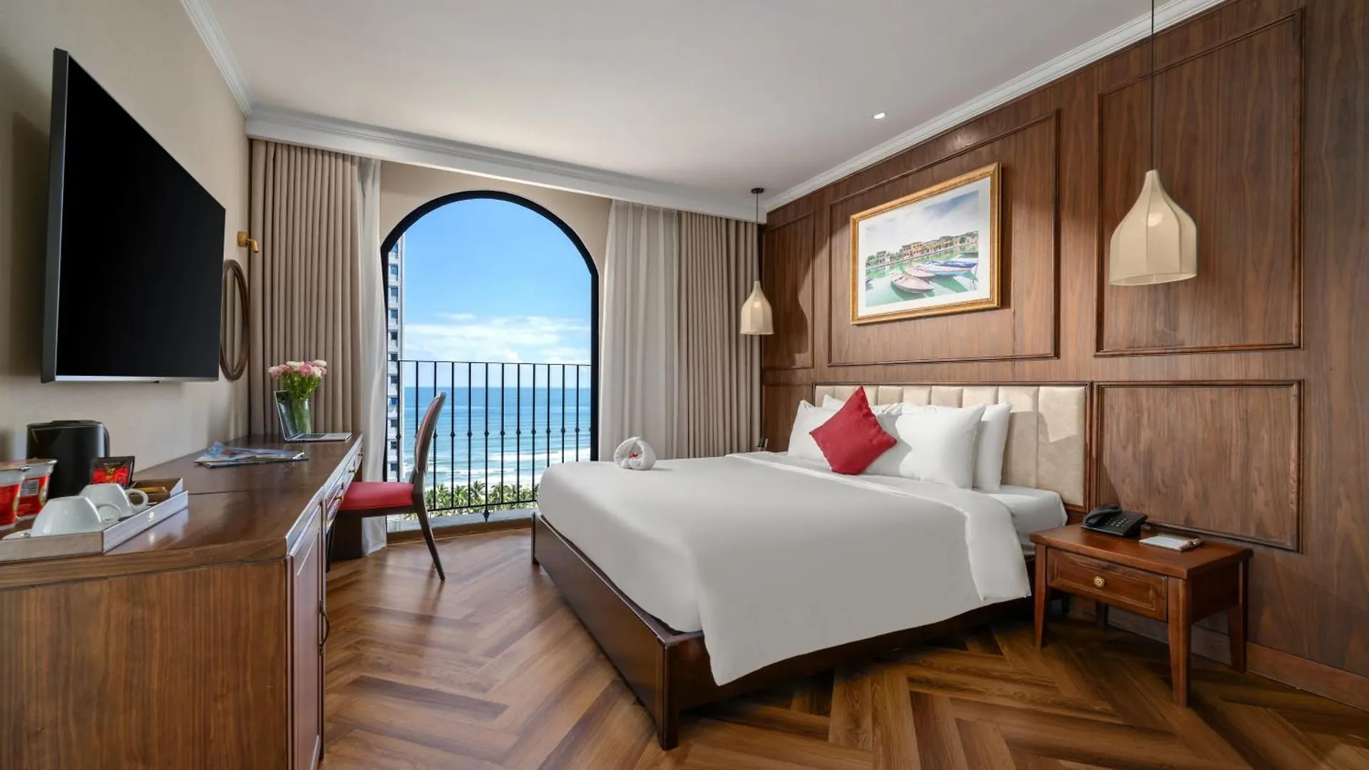 Golden Lotus Luxury Hotel Danang - Complimentary Daily Afternoon Tea 4*, Đà Nẵng Vietnam
