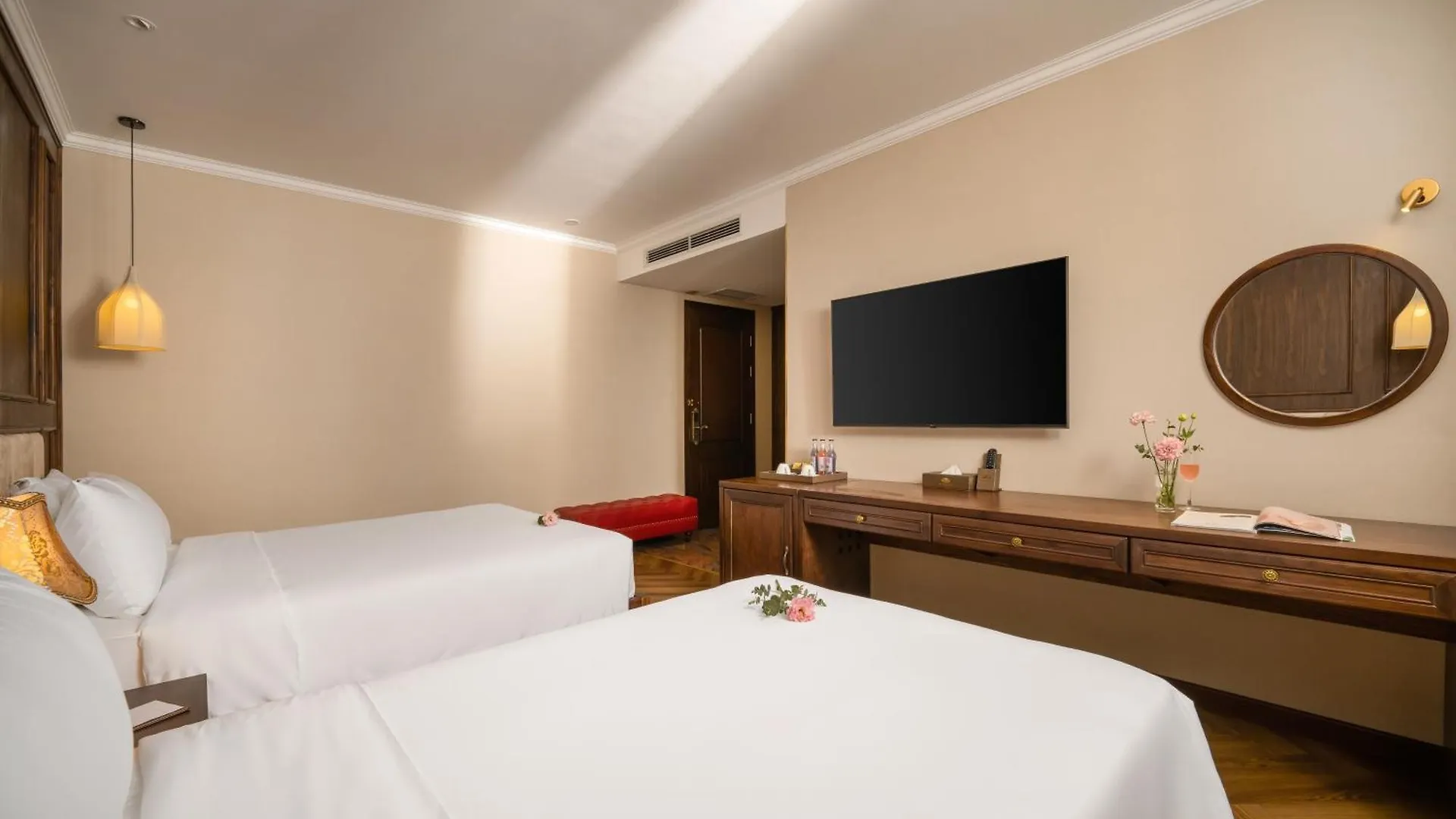 Golden Lotus Luxury Hotel Danang - Complimentary Daily Afternoon Tea Vietnam