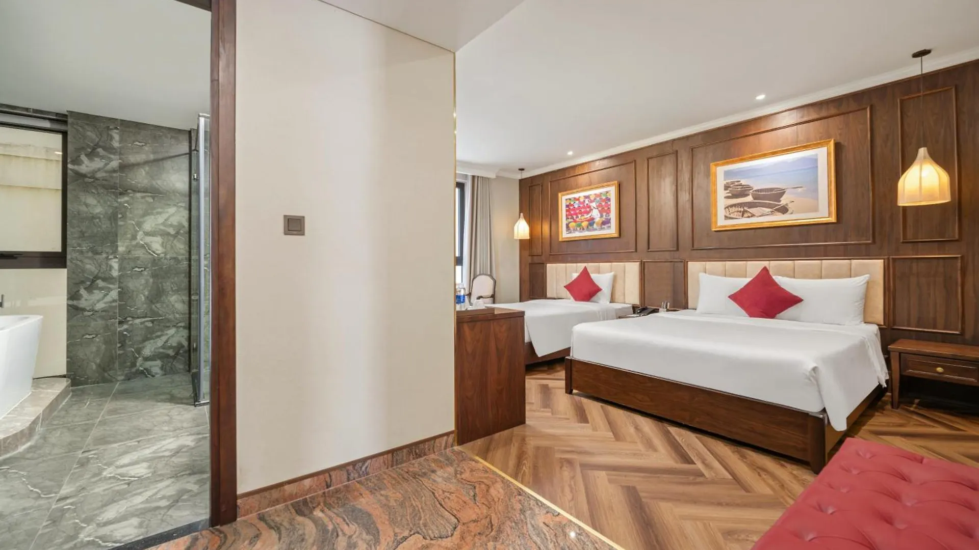 Golden Lotus Luxury Hotel Danang - Complimentary Daily Afternoon Tea